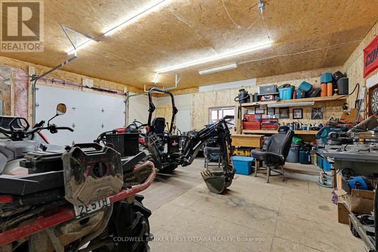 29065809/946-french-line-road/lanark-highlands-darling-twp/lanark-highlands/ontario/K0G1K0_36