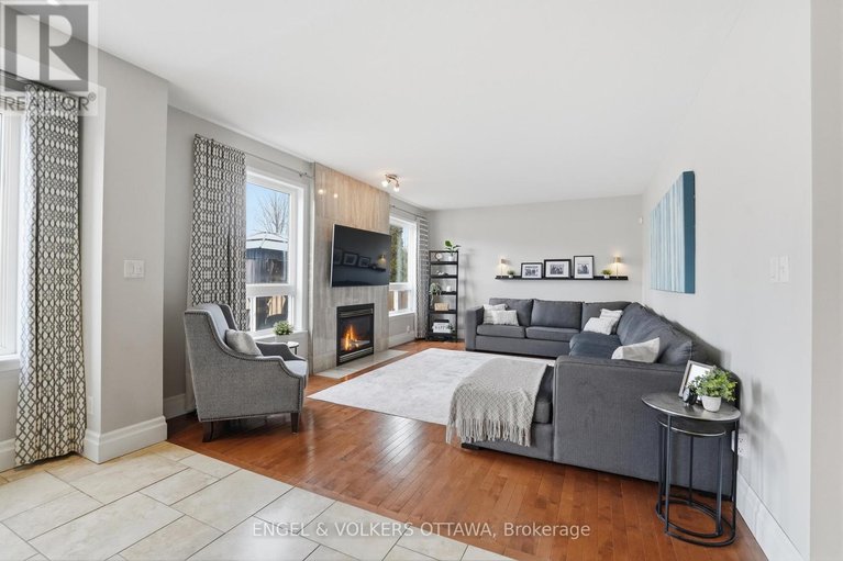 29566261/31-leatherwood-crescent/stonebridge/ottawa/ontario/K2J4X9_23