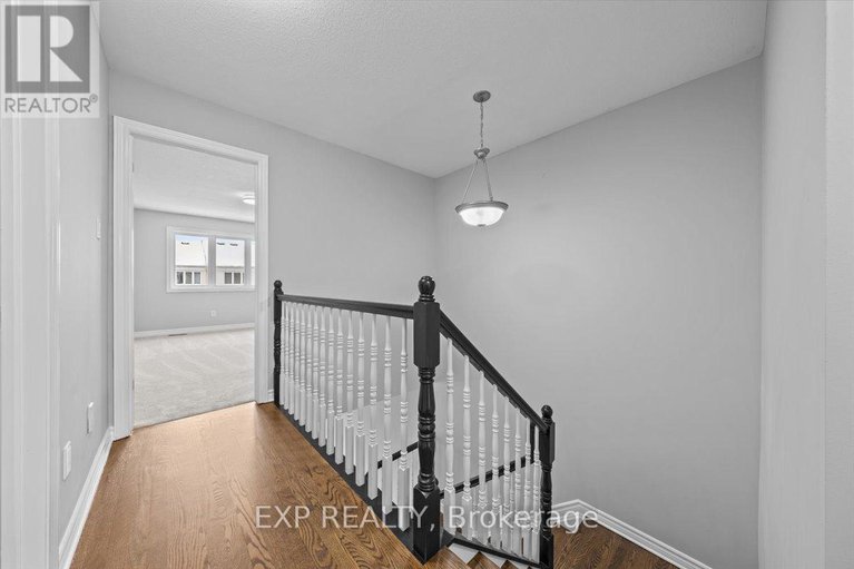 29173495/333-vienna-terrace/avalon-east/ottawa/ontario/K4A0J4_14