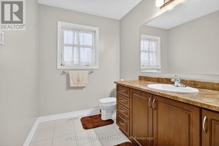 29406514/205-mancini-way/strandherd/ottawa/ontario/K2J5X4_26