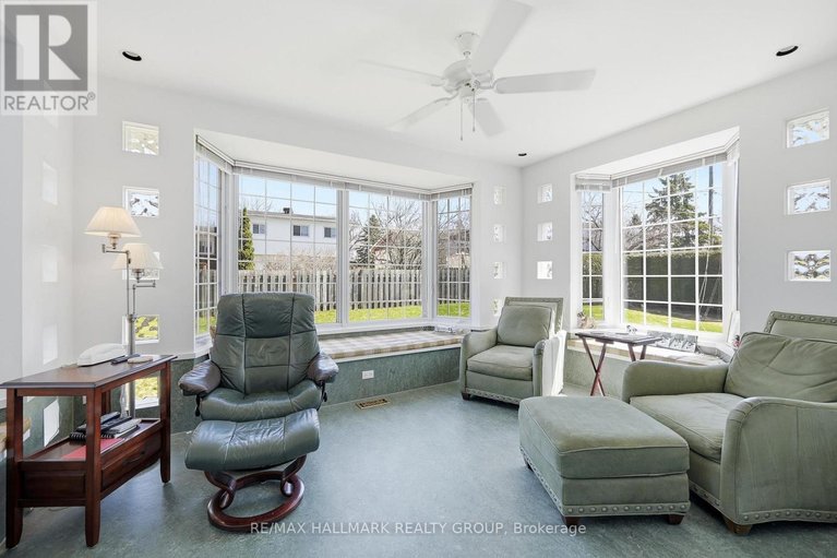 29628154/68-corkstown-road/lakeview-park/ottawa/ontario/K2H5B5_17