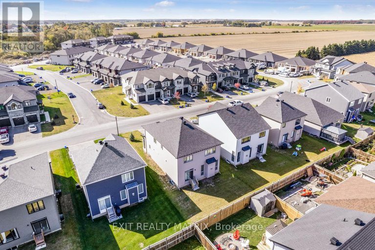 29094926/764-namur-street/embrun/russell/ontario/K0A1W0_28