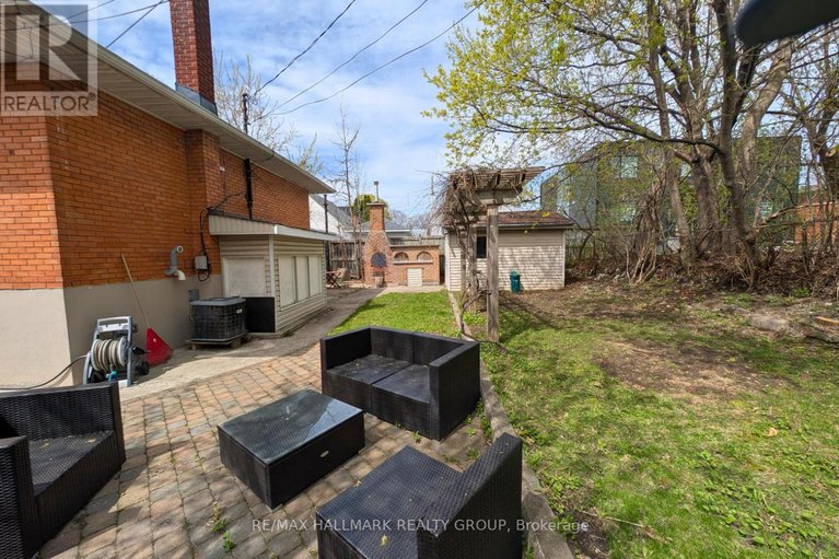 28431922/208-210-renouf-avenue/overbrook/ottawa/ontario/K1K3T1_20