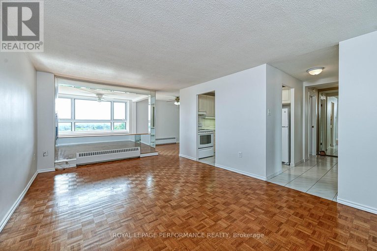 28889215/607-1356-meadowlands-drive-e/borden-farmstewart-farmcarleton-heightsparkwood-hills/ottawa/ontario/K2E6K6_7
