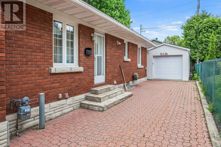 28477413/141-dahlia-avenue/applewood-acres/ottawa/ontario/K1H6G1_28