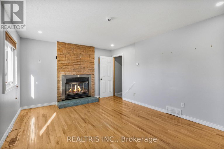 29041458/1905-des-epinettes-avenue/orleanssunridge/ottawa/ontario/K1C6P6_16