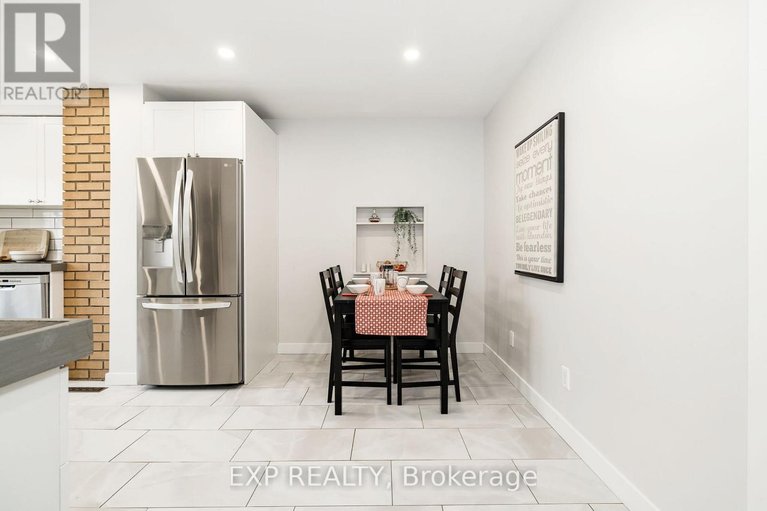 29612594/2196-plesser-street/elmvale-acresurbandale/ottawa/ontario/K1G2X3_11