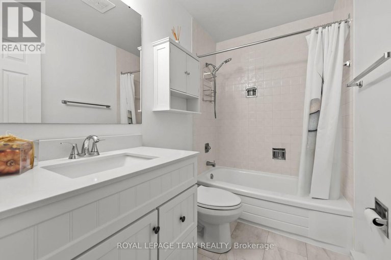 29178113/c-7-harness-lane/bridlewood/ottawa/ontario/K2M1E1_13