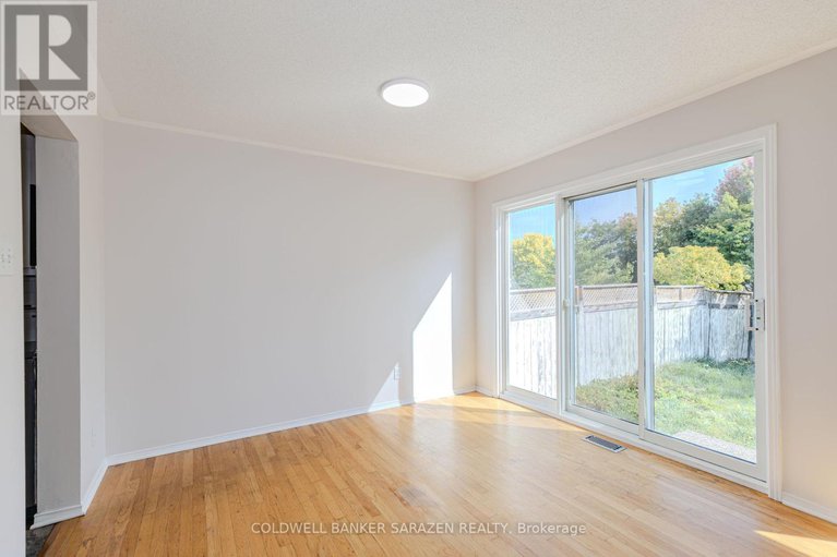 28920513/182-windhurst-drive/barrhaven-east/ottawa/ontario/K2G6J4_15