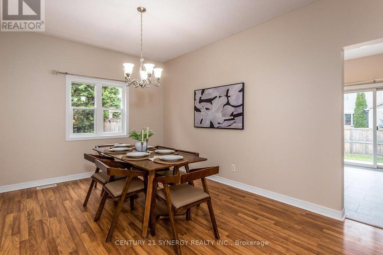 29081852/34-eliza-crescent/stittsville-south/ottawa/ontario/K2S2A3_8