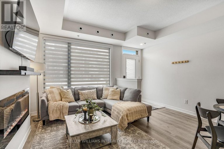 28142177/774-mikinak-road/cfb-rockcliffe-and-area/ottawa/ontario/K1K5A5_7