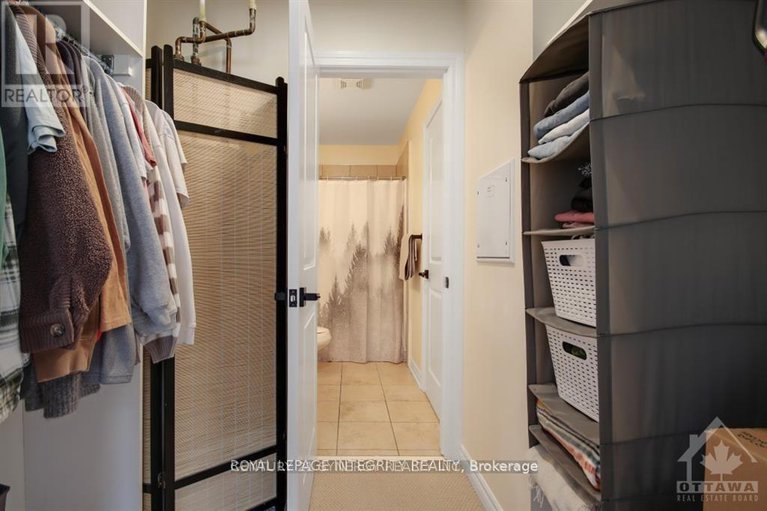 29377344/303-151-potts-private/notting-hillsummerside/ottawa/ontario/K4A0V7_17