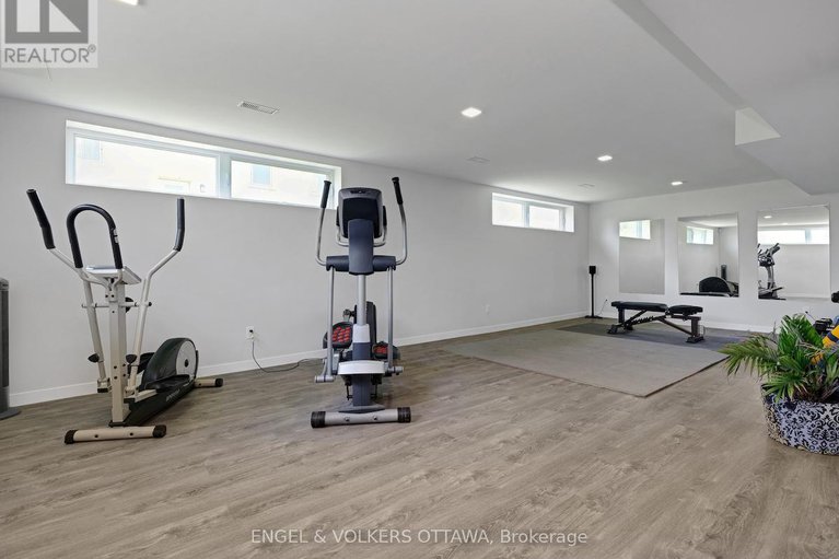 28726162/46-forest-hill-road/long-sault/south-stormont/ontario/K0C1P0_42