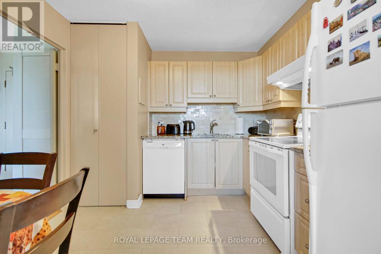 28811333/1808-1285-cahill-drive/south-keys/ottawa/ontario/K1V9A7_14