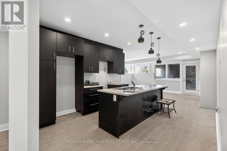 29137683/3329-swale-road/osgoode-twp-south-of-reg-rd-6/ottawa/ontario/K0A2W0_37