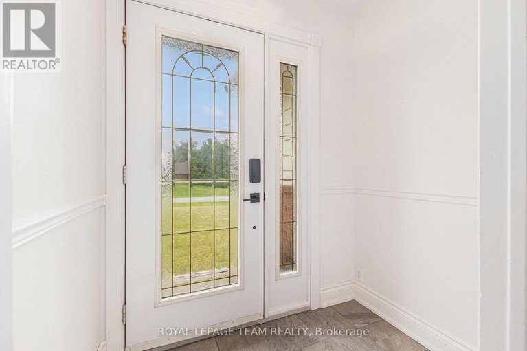 28532588/104-burns-drive/mcnabbraeside-twps/mcnabbraeside/ontario/K0A1G0_3