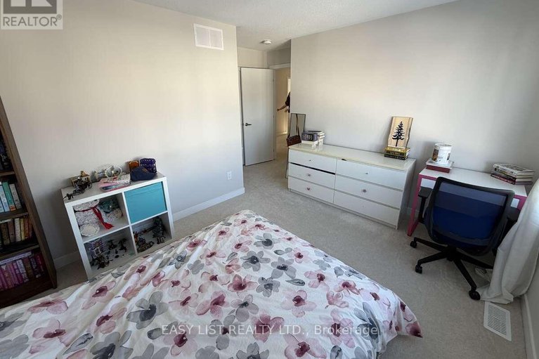 29335649/776-eminence-street/half-moon-bay/ottawa/ontario/K2J6X6_16