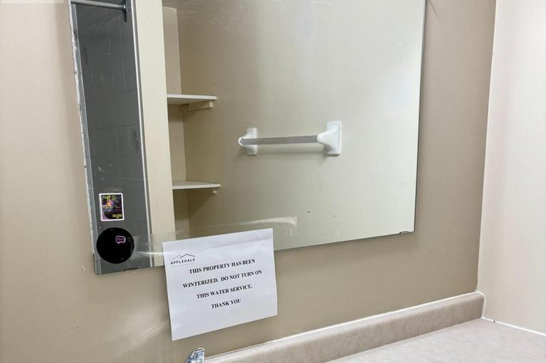 29478854/1501-launay-avenue/fallingbrookpineridge/ottawa/ontario/K4A3S1_28