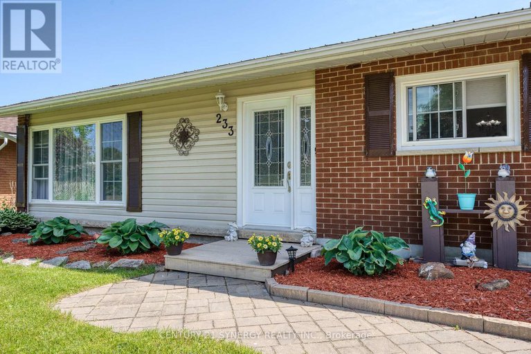 28393390/233-allan-street/smiths-falls/smiths-falls/ontario/K7A4M9_3