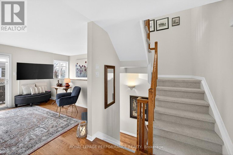 29102849/9-panorama-private/ottawa-west/ottawa/ontario/K1Y4X1_21