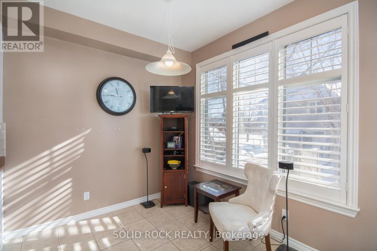 29365910/416-cache-bay-crescent/blossom-parkkemp-parkfindlay-creek/ottawa/ontario/K1T4H3_11