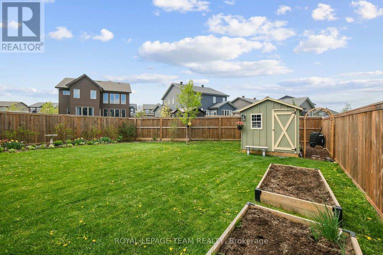 28427098/240-boyd-street/carleton-place/carleton-place/ontario/K7C0H3_48