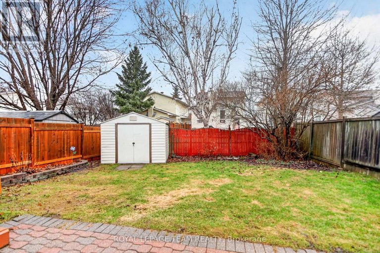 29608683/8-gowrie-drive/glencairnhazeldean/ottawa/ontario/K2L2S4_44