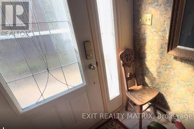 29643088/1202-french-settlement-road/north-grenville-twp-kemptville-east/north-grenville/ontario/K0G1J0_2