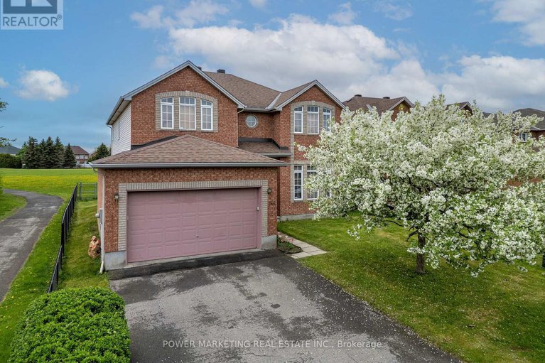 166 Allanford Avenue