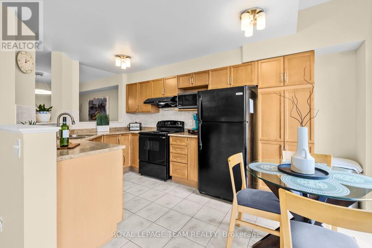28804108/105-romina-street/emerald-meadowstrailwest/ottawa/ontario/K2S0H8_9