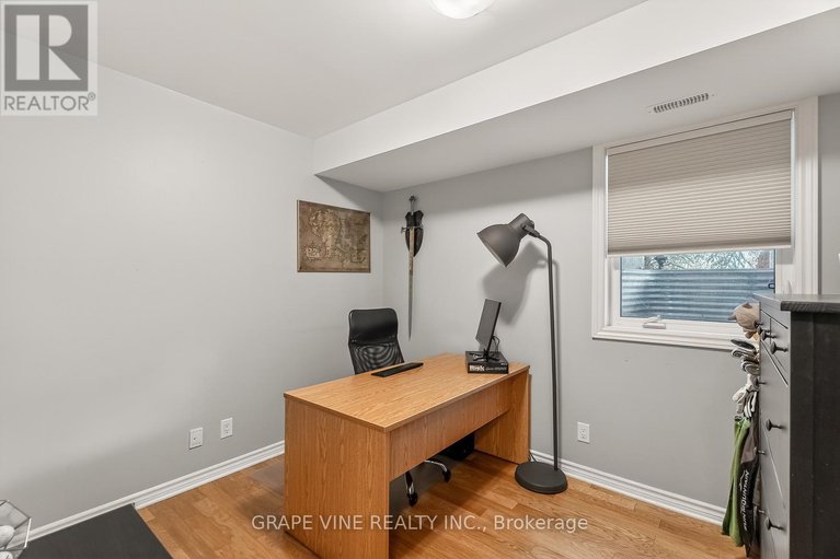 29185742/d-310-everest-private/elmvale-acres/ottawa/ontario/K1G4E3_25