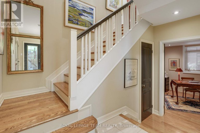 28647083/201-clearview-avenue/westboro-north/ottawa/ontario/K1Z1A8_6