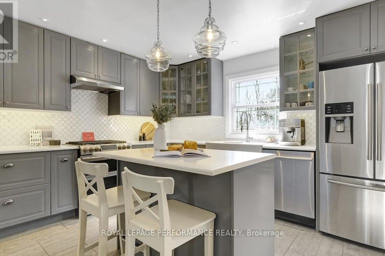 29647561/1638-abbey-road/riverview-park/ottawa/ontario/K1G0H3_19