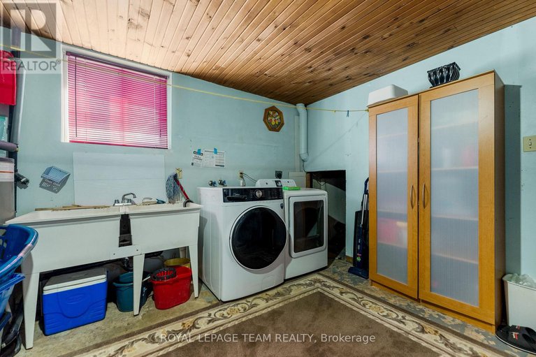 29009688/1059-flynn-avenue/kinburn/ottawa/ontario/K7S3G7_24