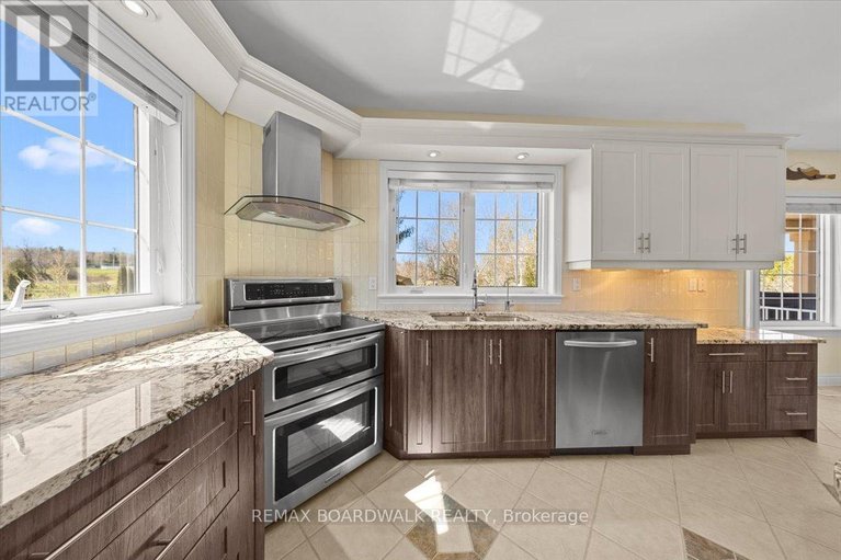 29641184/1210-barnett-drive/cumberland-village/ottawa/ontario/K4C1C7_7