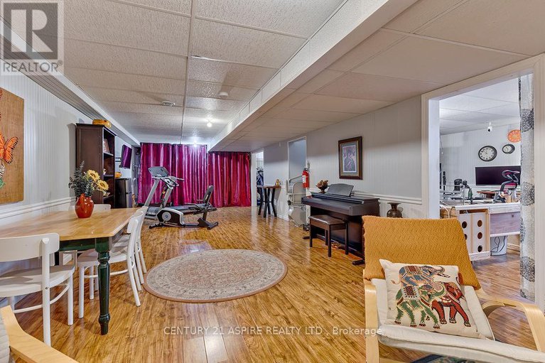 29436856/1576-garden-of-eden-road/horton-twp/horton/ontario/K7V3Z8_38