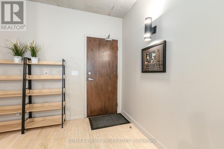 29496400/312-383-cumberland-street/lower-townbyward-market/ottawa/ontario/K1N1J7_3