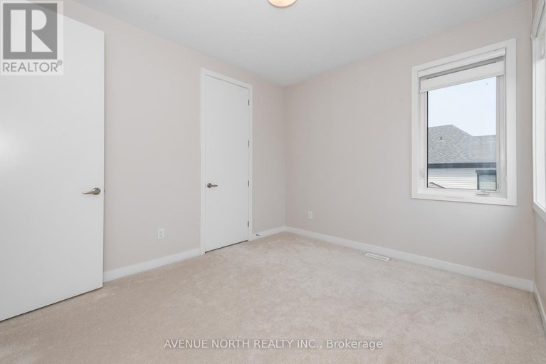 28712242/161-rugosa-street/half-moon-bay/ottawa/ontario/K2J6X4_17