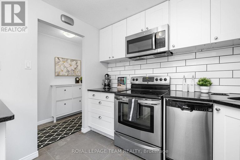 29228459/35-malvern-drive/pheasant-run/ottawa/ontario/K2J1M8_7