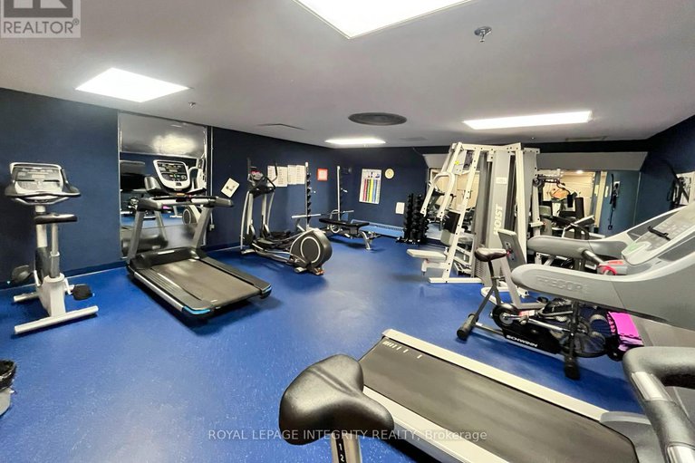 29173938/1008-555-brittany-drive/viscount-alexander-park/ottawa/ontario/K1K4C5_32