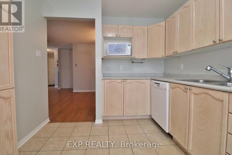 29113722/2127-lauzon-street/fallingbrookgardenway-south/ottawa/ontario/K4A3K7_15