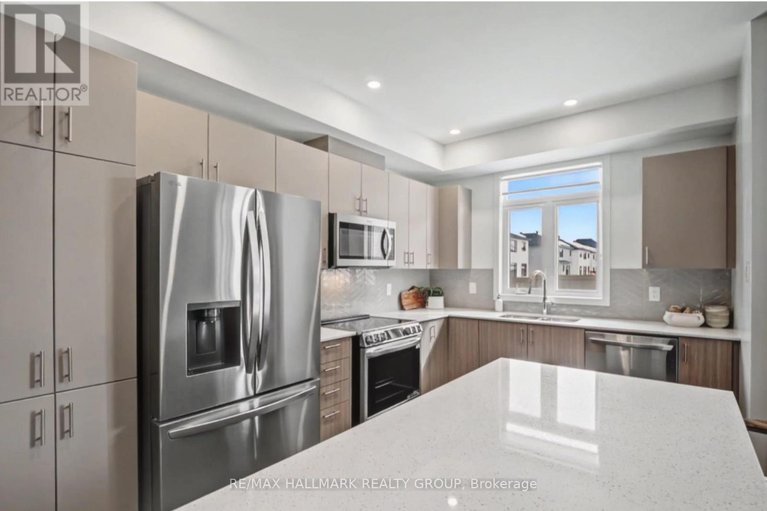 29544295/1126-spoor-street/rural-kanata-central/ottawa/ontario/K2W0N4_5