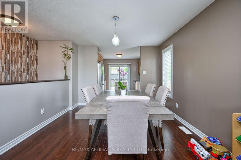 28567614/30-lee-avenue/smiths-falls/smiths-falls/ontario/K7A0A2_7