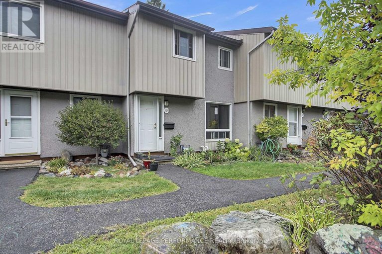 29466817/360-woodfield-drive/tanglewood/ottawa/ontario/K2G3W9_1