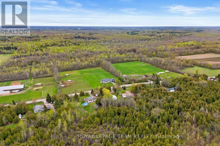 28299232/2915-county-rd-20-road/north-grenville-twp-kemptville-south/north-grenville/ontario/K0G1J0_46
