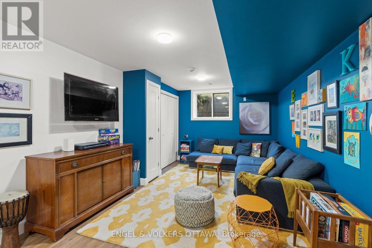 28371373/15-camwood-crescent/arlington-woods/ottawa/ontario/K2H7X1_34