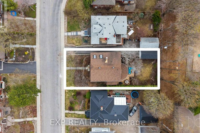 29682338/10-lakeside-avenue/dows-lake/ottawa/ontario/K1S3H2_45