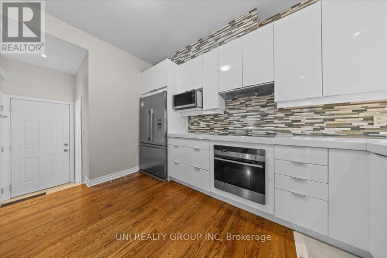 28615554/1253-shillington-avenue/carlington/ottawa/ontario/K1Z8A1_10