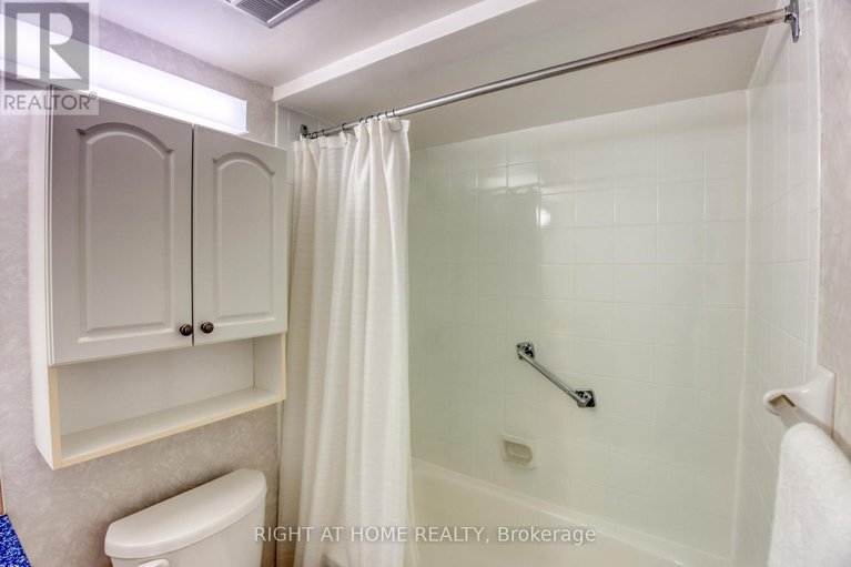 28430489/1401-2625-regina-street/britannia/ottawa/ontario/K2B5W8_25
