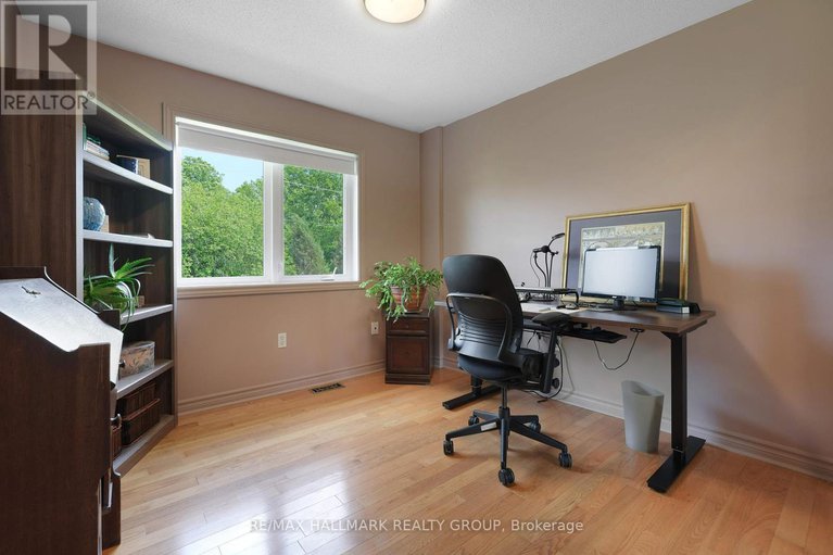 28430481/184-old-pakenham-road/fitzroy/ottawa/ontario/K0A1X0_28